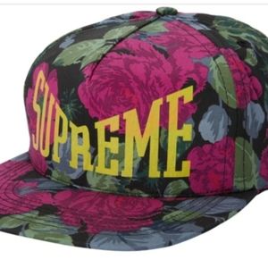 Supreme Floral 5-Panel Black